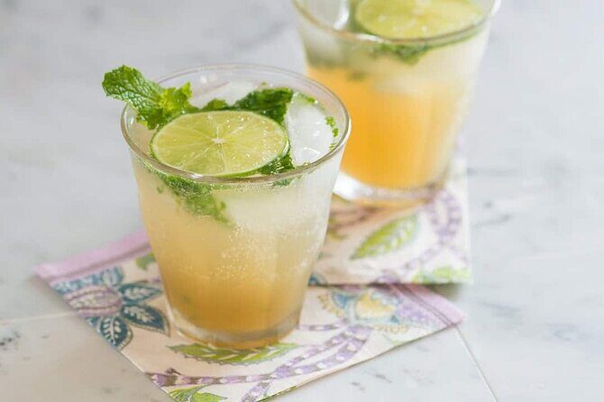 3-Hour Drinks and Appetizers Class in Playa del Carmen - How It Feels: Stories, Kitchen Conversation, and Real Connection