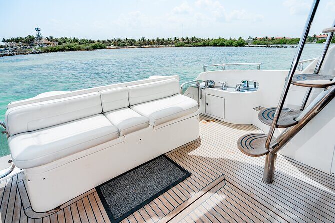 4 Hour 50' Azimut Yacht All-Inclusive in Tulum & Playa del Carmen - In-Ha reef snorkeling: turtles, stingrays, and reef fish