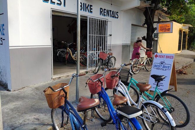 4 to 7 Day Beach Cruiser Rental (Up to 7 Days, includes Ulock) - The Bike Setup: Brakes, Tires, Lock, and Storage