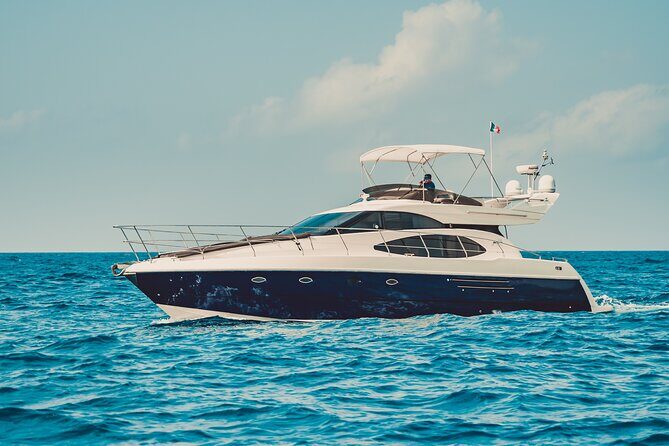 5H private 50' Yacht All-Inclusive from Tulum & Playa del Carmen - First stop: the In-Ha reef snorkel (calm water and sea turtles)