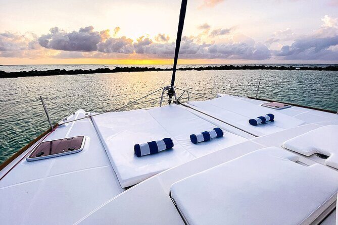 8H 38' Catamaran All-Incl. to Cozumel in Tulum & Playa del Carmen - Who This Catamaran Is Best For (And Who Might Want Something Different)