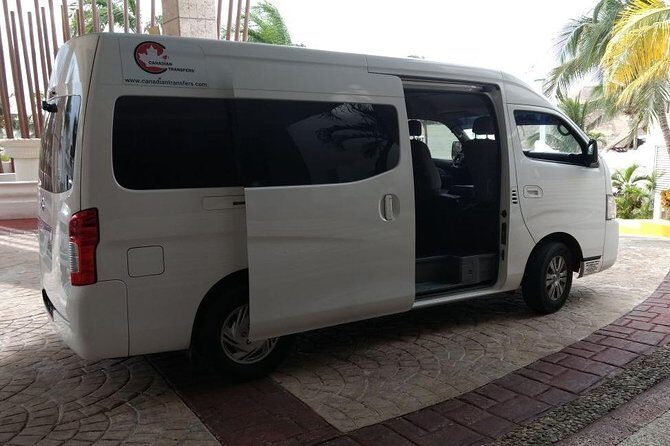 Airport Transfers to Puerto Aventuras - Private van (ROUND TRIP) FLAT RATE - Arrival perks: cold towels, free beer, and a calmer first hour