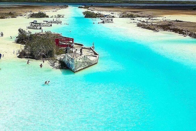 Bacalar Lagoon of 7 Colors from Playa del Carmen and Tulum - The Lagoon boat ride: cenote areas, pirate channel, and stromatolites