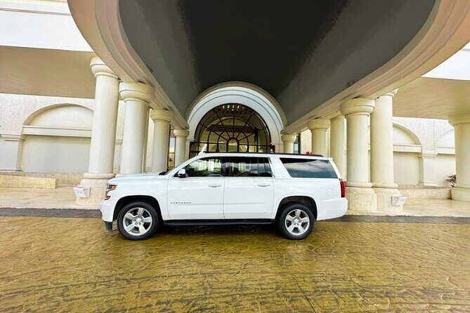 Cancun Airport: Private Transfers From/To Akumal Half Moon Bay - Quick Safety and Sanity Tips for Cancun Airport