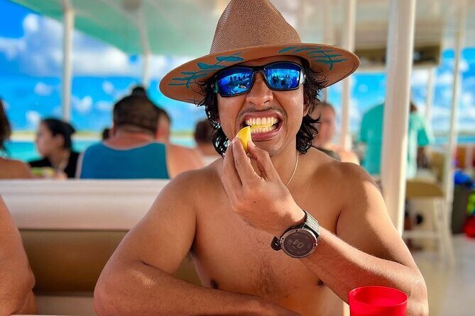 Catamaran Excursion + Open bar + Snorkeling at El Cielo - El Cielito Beach Finish: Shallow Water, Music, and Drinks