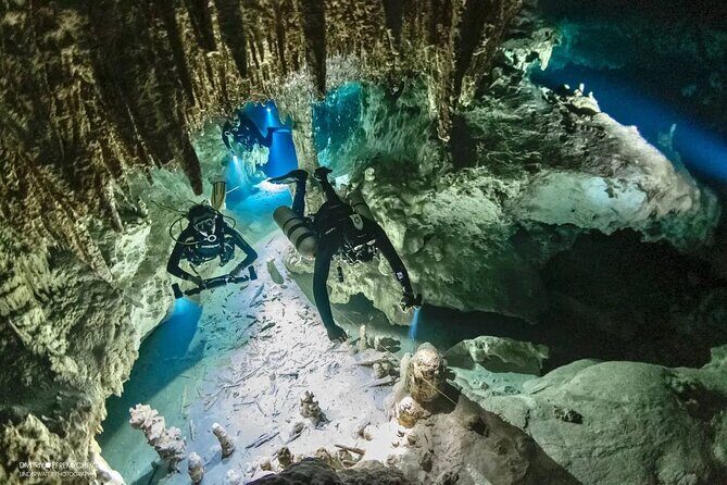 Cenote diving Dream Gate - What the Underwater Experience Feels Like (and What to Watch For)