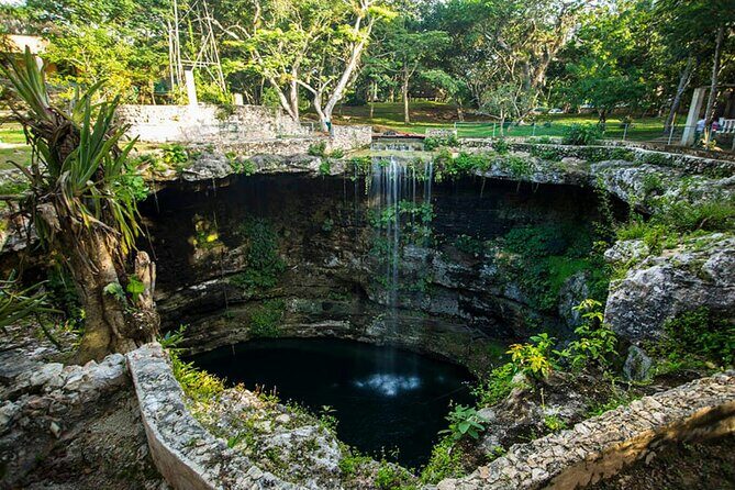 Chichen Itza and Cenote Full Day Tour from Playa del Carmen - Valladolid in 20–30 Minutes: Photos and Sweets, Not a Full City Day