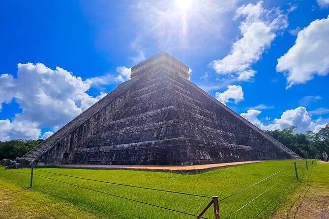 Chichen Itza, Cenote and Valladolid Tour, from Riviera Maya - Valladolid in 35 minutes: what you can do in a short colonial stop