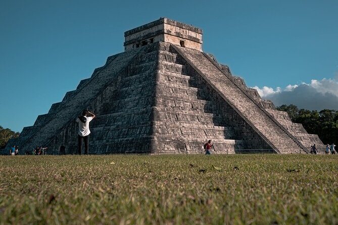 Chichén Itzá, Cenote and Valladolid with Lunch and transportation - What this tour really is: one long circuit with three Mayan moments