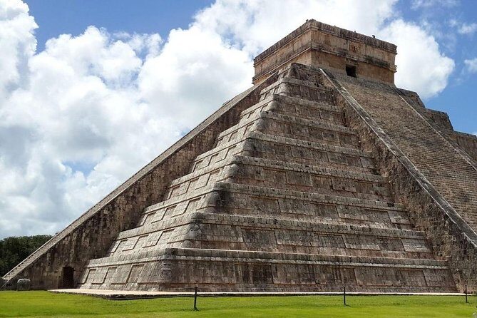 Chichen Itza ,Cenote Chichikan & Valladolid from Playa del Carmen - Lunch after the swim: simple fuel that keeps you going