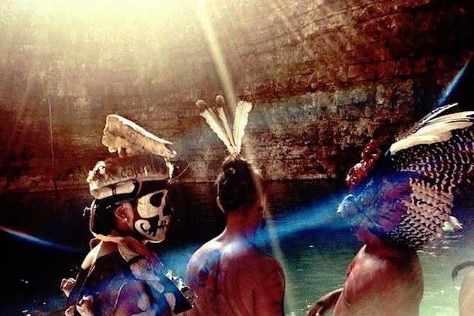 Chichen Itza the Mayan Wonder Tour from Cancun and Riviera Maya - From Cancun Pickup to a Long (Hot) Coach Ride