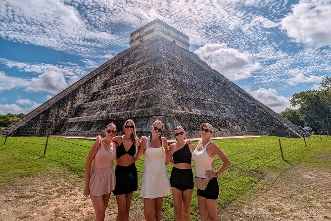 Chichen Itza, Valladolid and Stunning Cenote - Private Tour - Valladolid: Lunch You’ll Actually Remember and a Craft Square Break