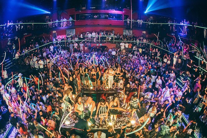 Coco Bongo Playa Del Carmen Gold Member VIP Night Out by After Dark - The Show: Why Coco Bongo Is So Hard to Compare