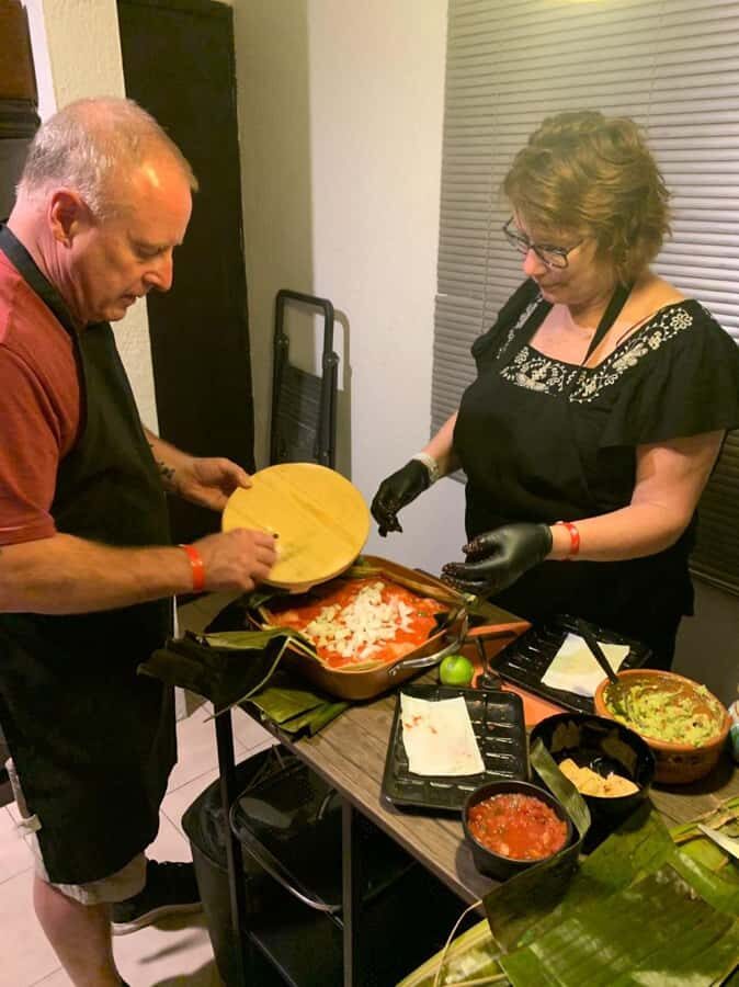 Cooking Class in Playa del Carmen: 9 Recipes & Drinks - The work begins with classic flavors: guacamole, lime, and crunch