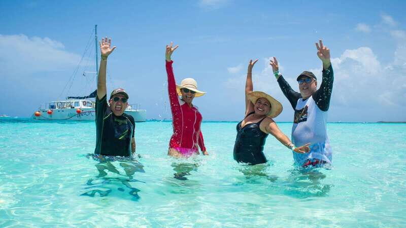 Cozumel: Catamaran, El Cielo Bay & Palancar Reef with Lunch - El Cielo Bay: Starfish in Calm, Shallow Water