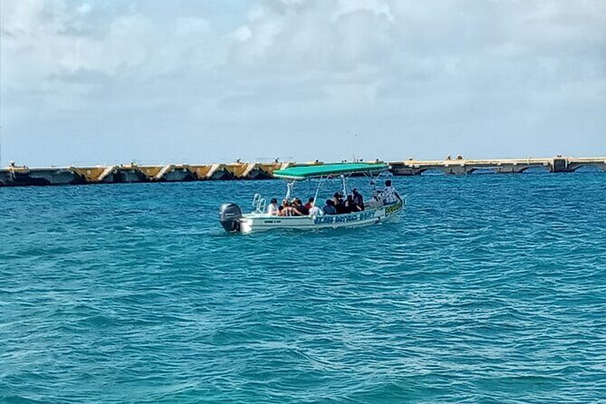 Cozumel El Cielo Tour by Boat from Playa del Carmen & Transfer - Price: what you’re paying for, and what’s extra