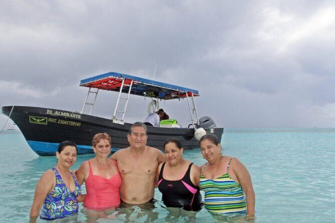 Cozumel Private 4-hour Boat Tour to El Cielo with Snorkeling - Price and value: what $555.26 means when you split the boat