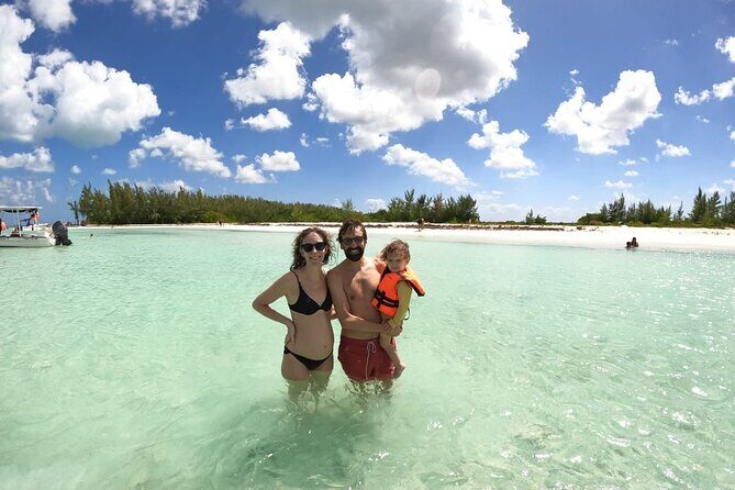 Cozumel: Snorkeling to El Cielo & Cielito with drinks & Snack - Cielito: Stingrays Around You While You Eat and Drink