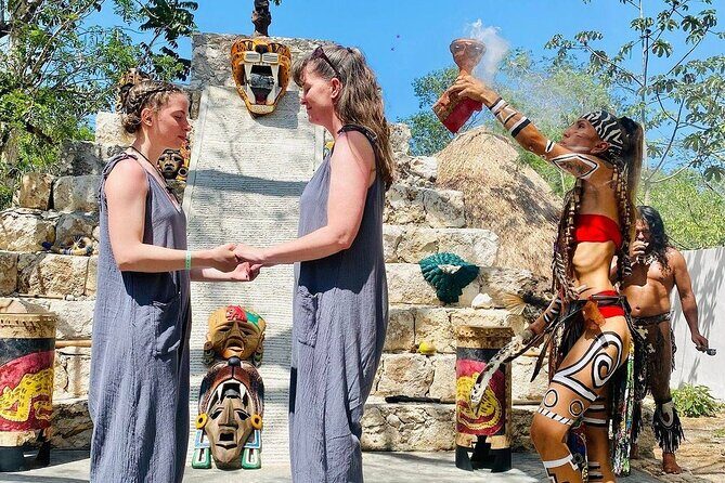 Cozumel’s Mayan Journey: Dance, Rituals, and Tasting Tour - Food, heat, and horchata: cochinita pibil with habanero sauce
