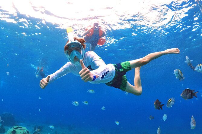 Crystal Boat Tour with Snorkeling and Drinks in Cozumel - Group size (max 12) and what that means for your experience