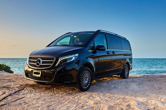 Departures in Mercedes Benz from Puerto Aventuras to Cancun Airport - Inside the Ride: Comfort, Drinks, and the Driver’s Calm