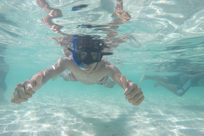 El Cielo and Snorkel Private Excursion - Playa El Cielo: Starfish Snorkeling and Beach-Style Relaxing