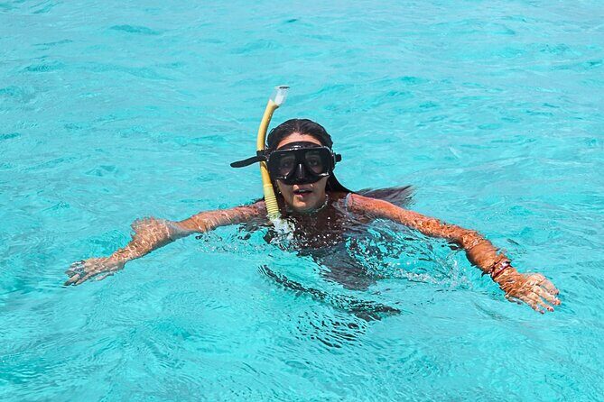 El Cielo Cozumel Snorkel Share Boat + Reefs + Food Drinks + Beach - Food, drinks, and onboard comfort: where the $80 value shows