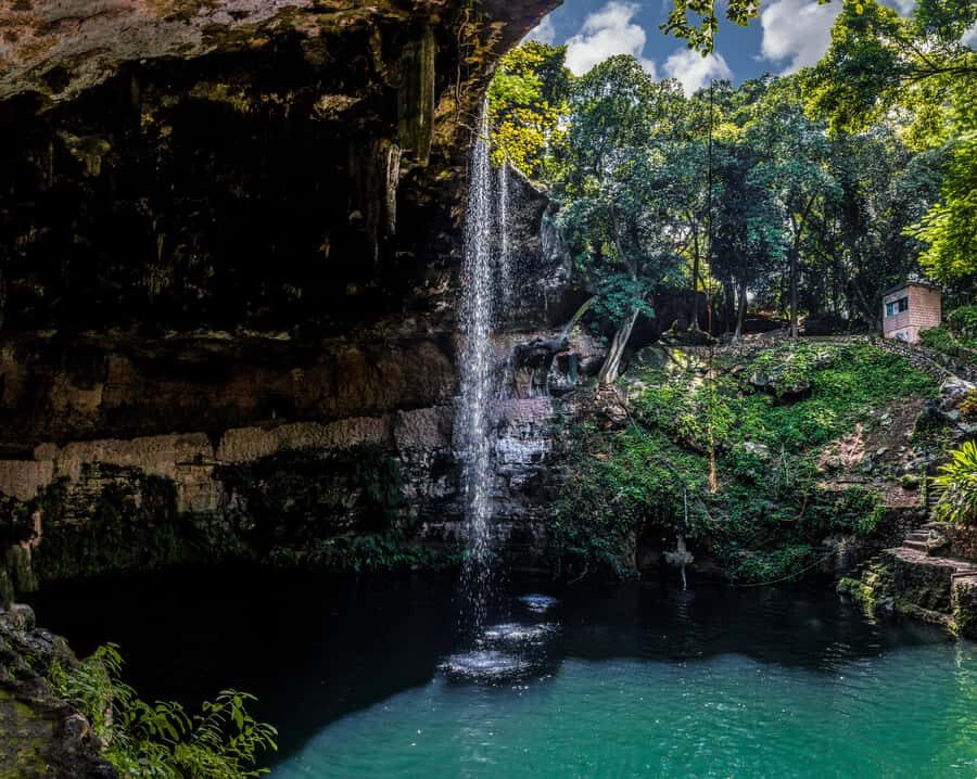 From Playa del Carmen: Tour to Chichén Itzá, Valladolid with Cenote and buffet - Key things that make this tour worth your attention