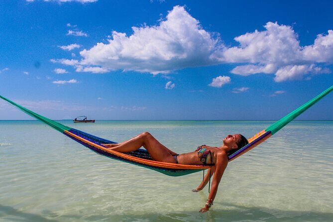 Full Day Holbox Island Tour from Playa del Carmen with Lunch - Your Guide and Group Size: Why Jonathan’s Name Came Up