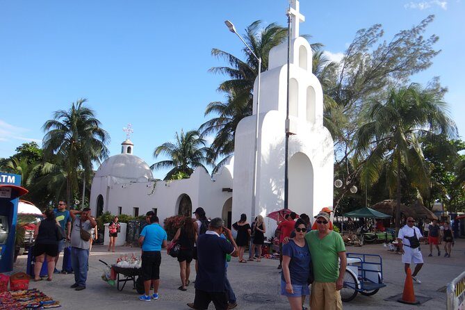 Full Day Knowing Playa del Carmen in Private Tour - Quinta Avenida: More Than Shopping, More Than a Photo Stop