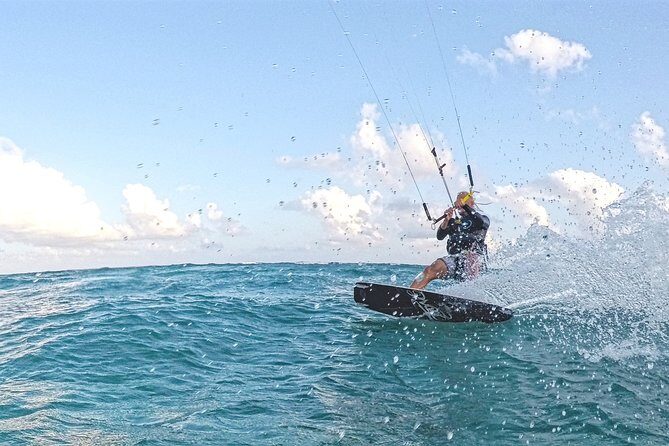 Group Kiteboarding Lesson in Tulum - Ride Downwind, Ride Upwind, and Practice Transitions