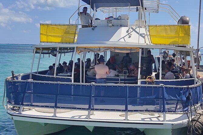 Half Day Sailing at Isla Mujeres from Cancun & Playa del Carmen - The Ride Between Resorts and the Marina: When 9 Hours Feels Longer