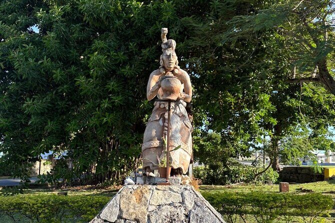 History walking - Foodie Cozumel tour - Benito Juárez Park plus the fried-snack detour