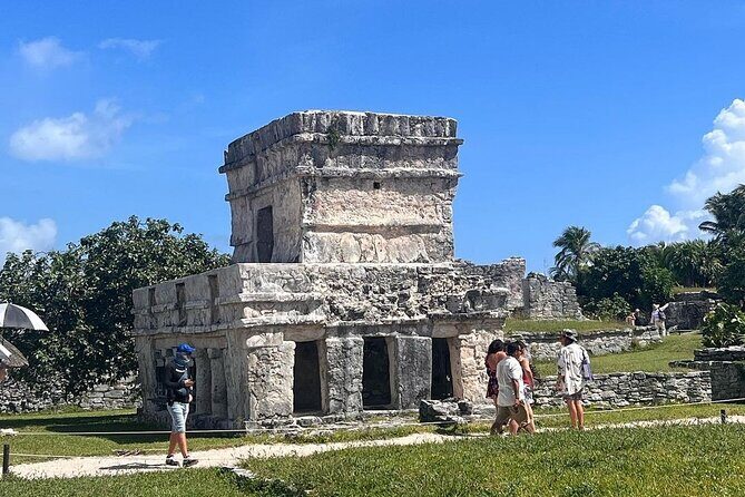 Incredible Tour to Tulum! 4 sites in 1, from Cancun - Stop 3: Coba ruins and climbing for jungle views