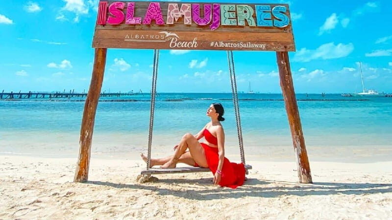 Isla Mujeres Plus Experience Catamaran Tour + Snorkel+Lunch - Who This Catamaran Tour Fits Best
