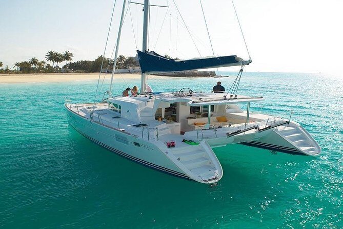 Isla Mujeres Sailing tour from Riviera Maya - Isla Mujeres beach club and buffet lunch: included comfort with mixed timing