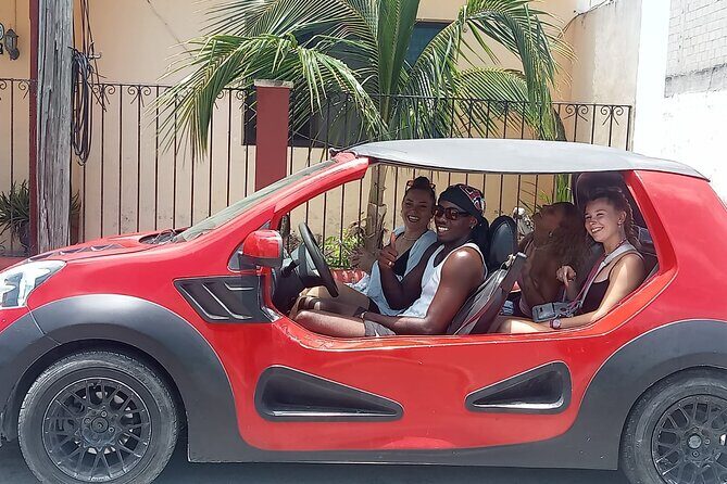 Jeep, Buggy, and Minivan Rentals in Cozumel - Driving smart: fuel, timing, and a quick vehicle check