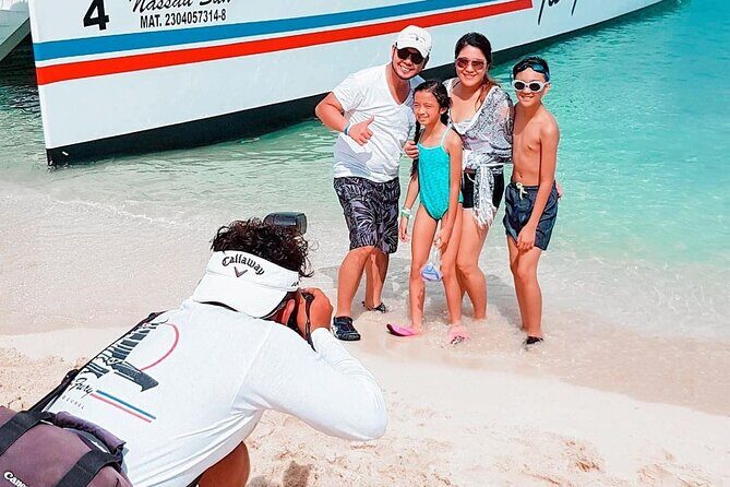 Luxury Cozumel Catamaran: Snorkel, Beach Club & Relaxation - Timing and Group Size: What 35 People Feels Like