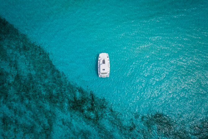 Luxury Private Bachelorette Yacht – 51' Leopard Tulum - Water Toys Included: Snorkel Gear, Paddle Boards, and Safety Gear