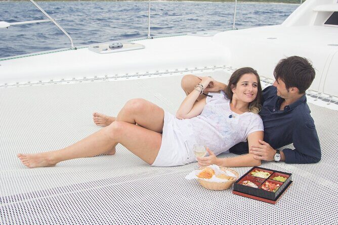 Luxury Sunset Cruise from Riviera Maya - On Board: Drinks, Snacks, and the Seating Reality