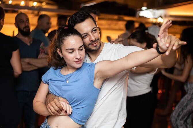 Playa Del Carmen Salsa Lovers Dance Experience - Why this Playa del Carmen salsa meet-up feels different than a club night