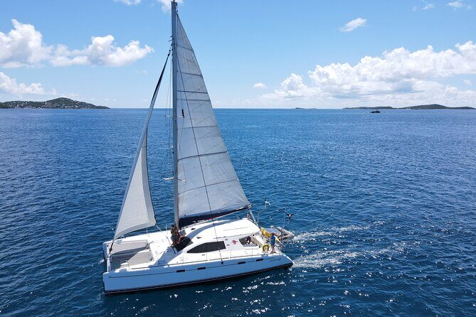 Private 6 Hrs 47 ft. Catamaran Snorkel & Cielo Charter (30p. max) - Guided reef snorkeling: getting more from the water (and not just from luck)