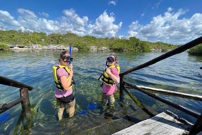 Private Experience: Akumal sea turtles encounter and Yal-kú lagoon colorfull fish snorkel. - Akumal’s turtle bay: the best way to start