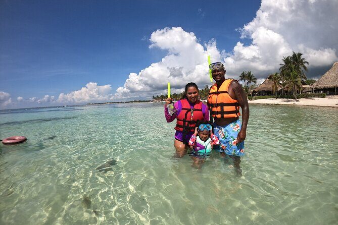 Private Experience: Akumal sea turtles encounter and Yal-kú lagoon colorfull fish snorkel. - What to bring (and what you can skip)