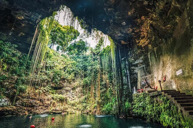 Private Jeep Cenotes Expedition in Cozumel - Stop 4: Playa Publica San Martin and lunch with fajita choices