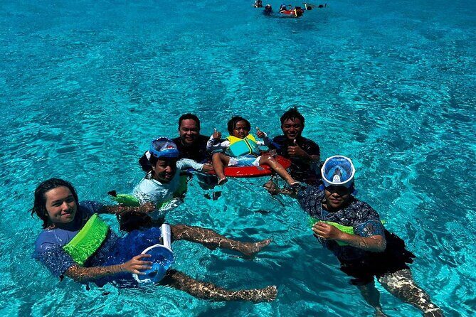 Private snorkeling tour to El Cielo - Columbia Reef Stop: Colorful Marine Life and Sea Turtle Chances
