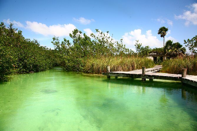 Private tour of Tulum Archaeological Site & Sian Ka'an Muyil - Getting the right pickup: what’s included in Tulum vs. what can cost extra
