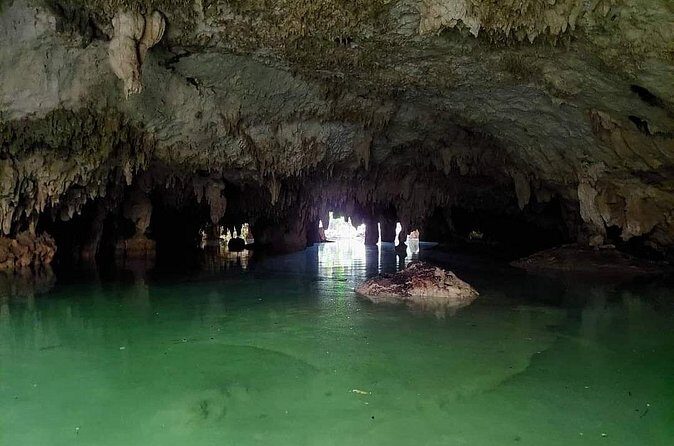 Private Tour to Tulum Cenotes Sac Actun - Timing and group size: why private changes everything