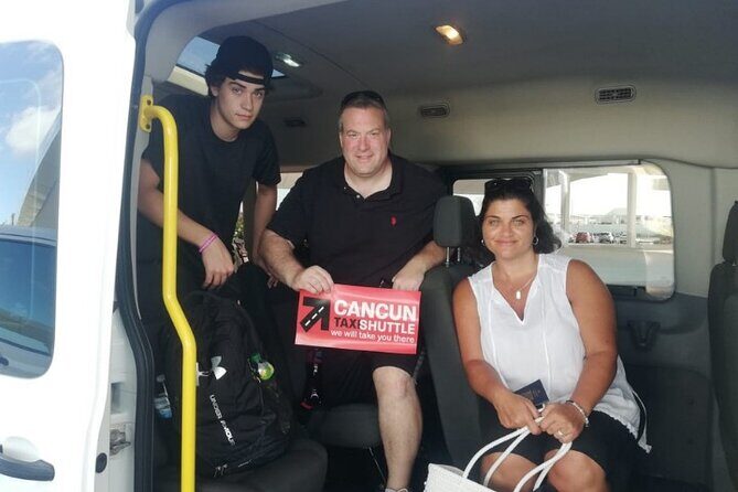 Private Transfer from Playa del Carmen to Cancun Airport - Price and Value: $90 for Up to 7 People