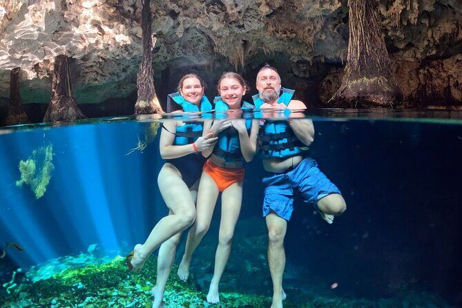 Riviera Maya : Tulum Ruins Tour, 3 Cenotes, Mexican Lunch - A 7-hour day that mixes sea views and freshwater swims